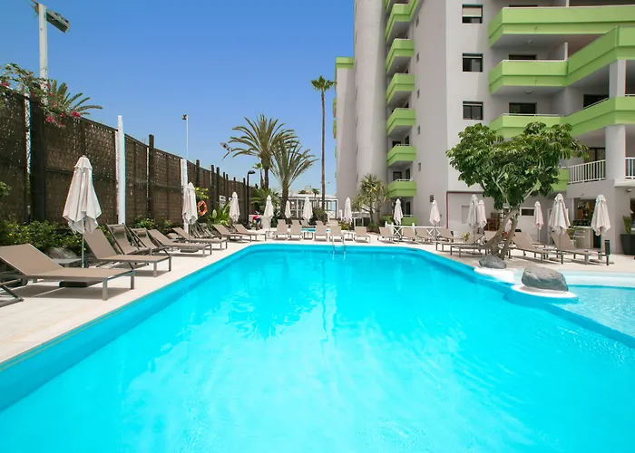 ホテル Livvo Anamar