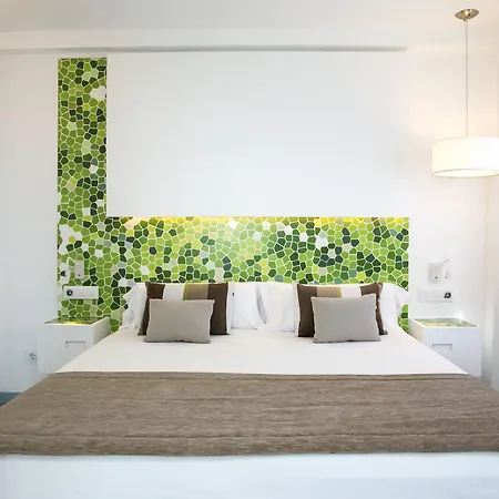 Livvo Anamar 4*