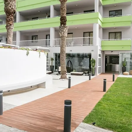 Livvo Anamar Hotel 4*