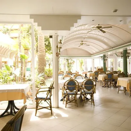 Livvo Anamar Hotel