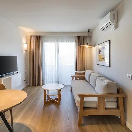 Livvo Anamar 4*
